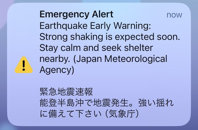 Screen cap of an Earthquake Early Warning alert on an iPhone.